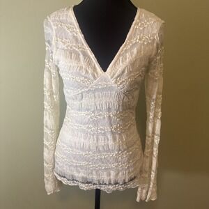 Vintage Y2K‎ Top Bell Sleeve Ivory And Gold Lace Wrapper Brand USA Size Medium
